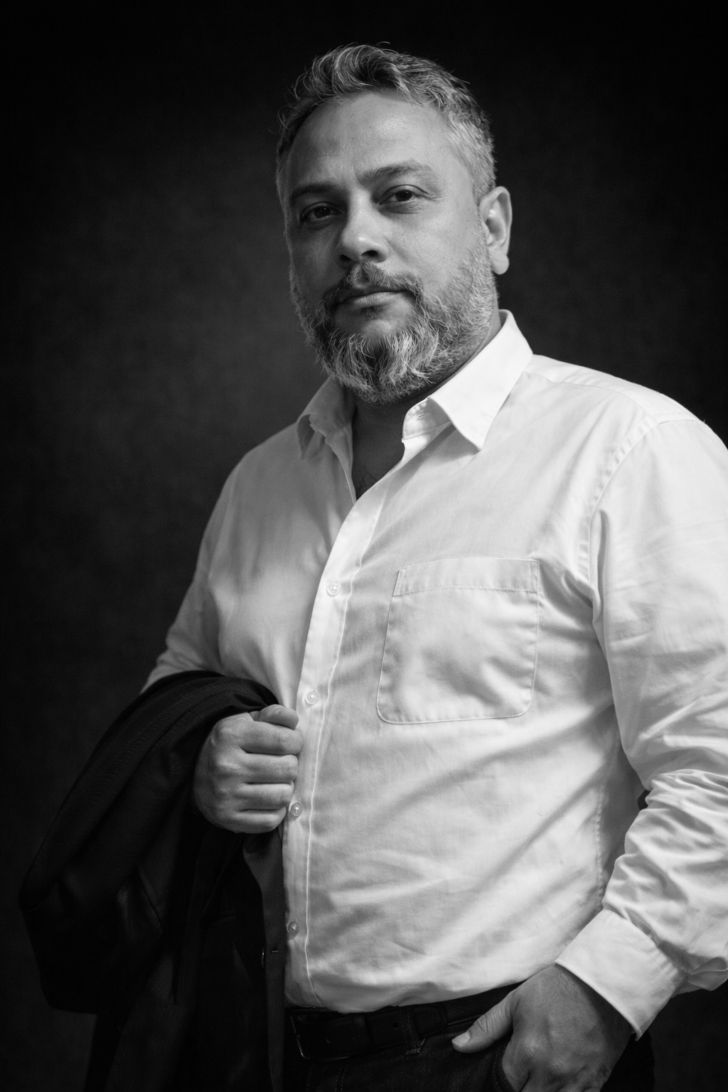 Cabelos brancos podem indicar mecanismo natural do corpo contra o câncer, aponta estudo